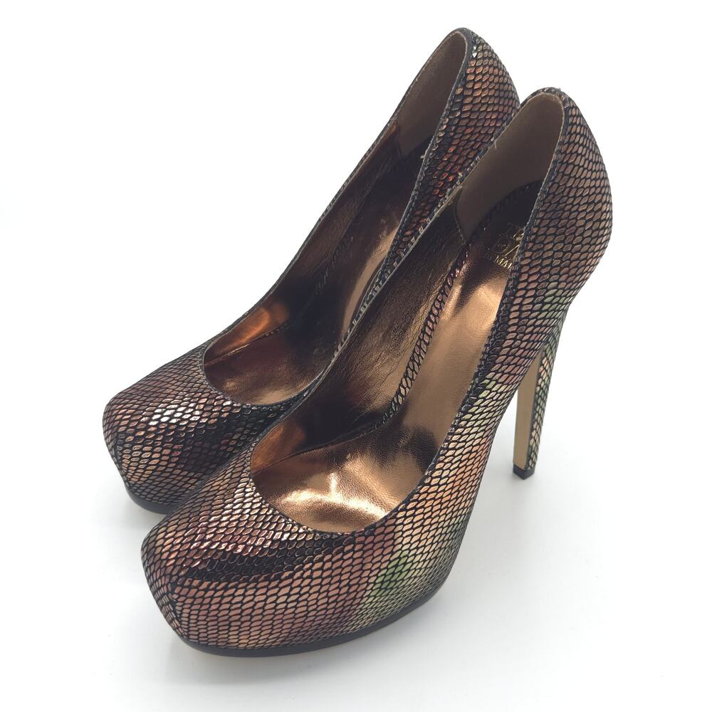 Truth or Dare by Madonna Women's Size 7 metallic Snake Print  Platform Pumps